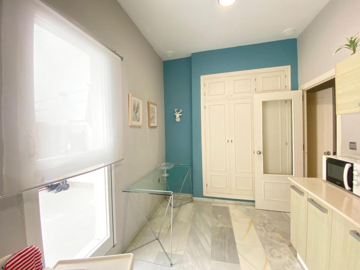 Apartamento Colon 1451 - Pleno Centro Y Wifi Gratis Cádiz Eksteriør bilde