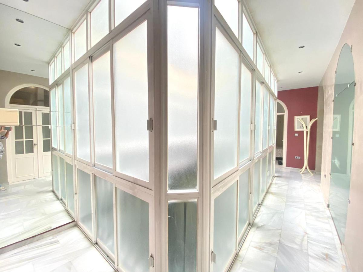 Apartamento Colon 1451 - Pleno Centro Y Wifi Gratis Cádiz Eksteriør bilde